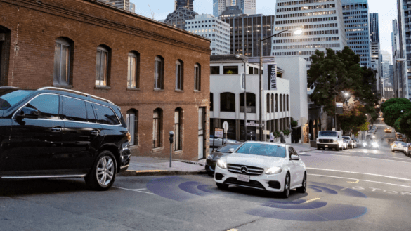 Mercedes-Benz und Bosch Community Based Parking